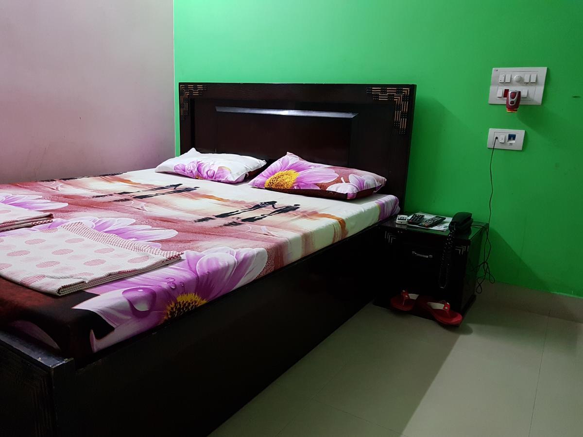 Nanda Hotel Hanumangarh Bagian luar foto